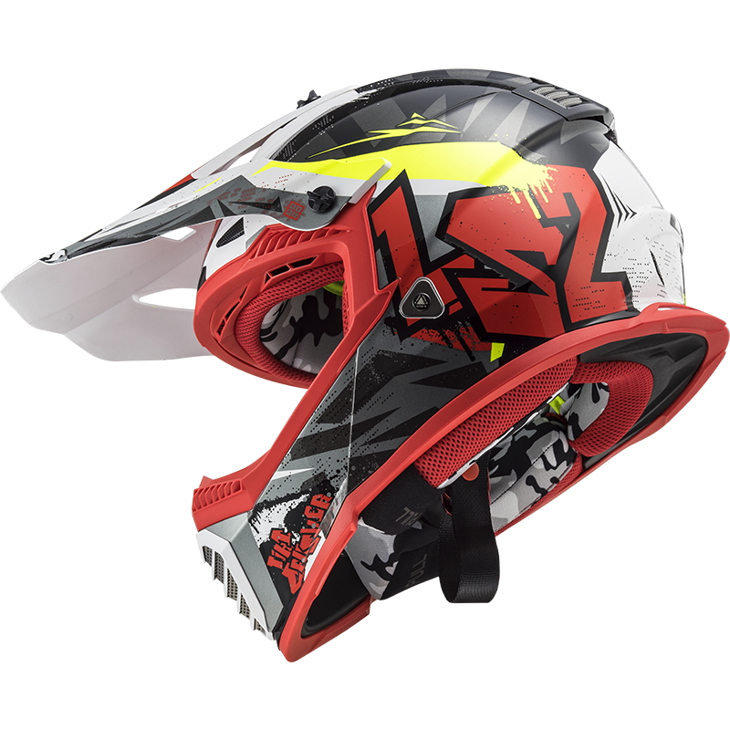 MX437_FAST_EVO_CRUSHER_BLACK_RED_404373432_01.png