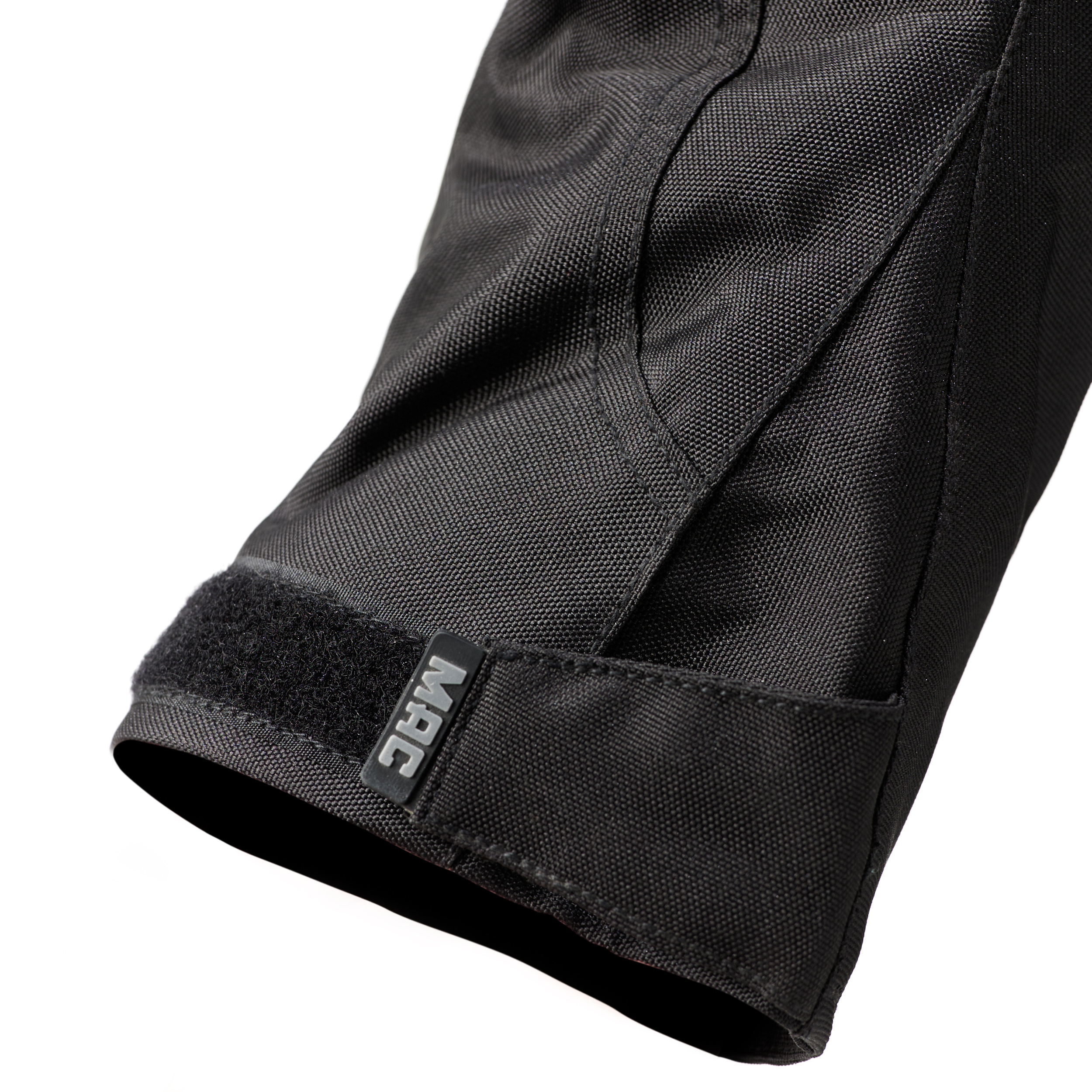 CAMPERA_MAC_CARDINAL_MUJER_BLACK6.jpg
