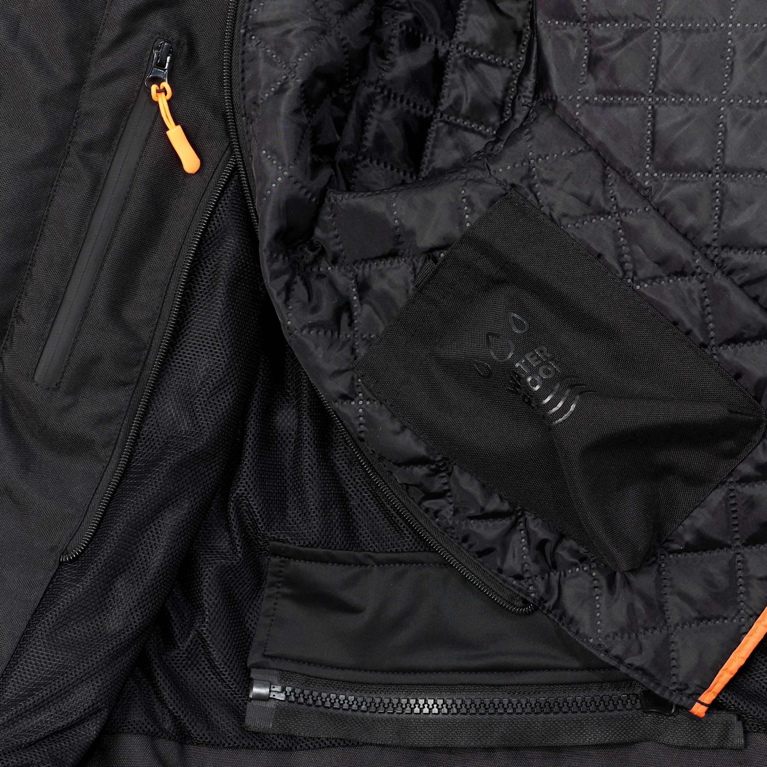 CAMPERA_MAC_CARDINAL_MUJER_BLACK8.jpg