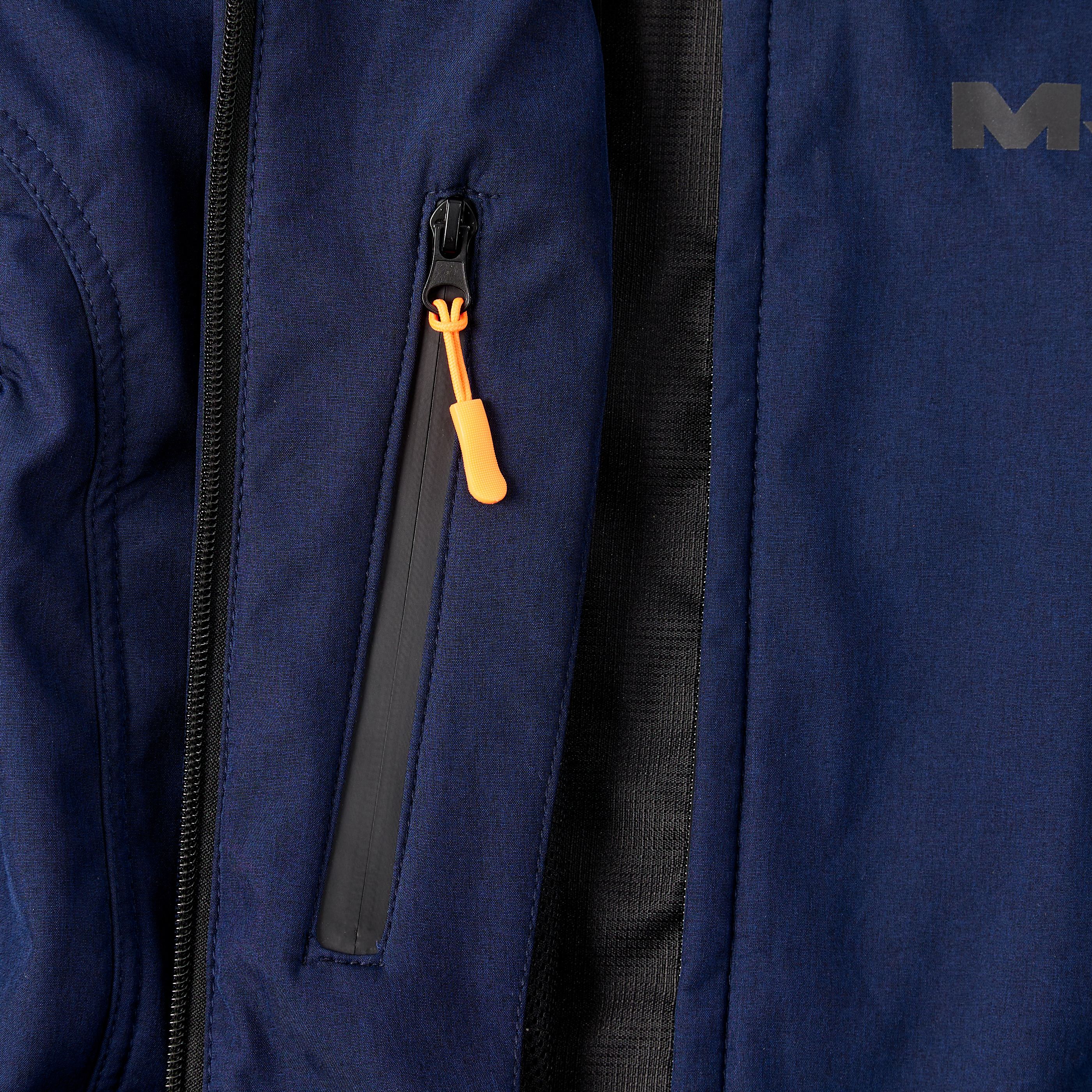 CAMPERA_WINTER_MAC_AZUL_20245.jpg