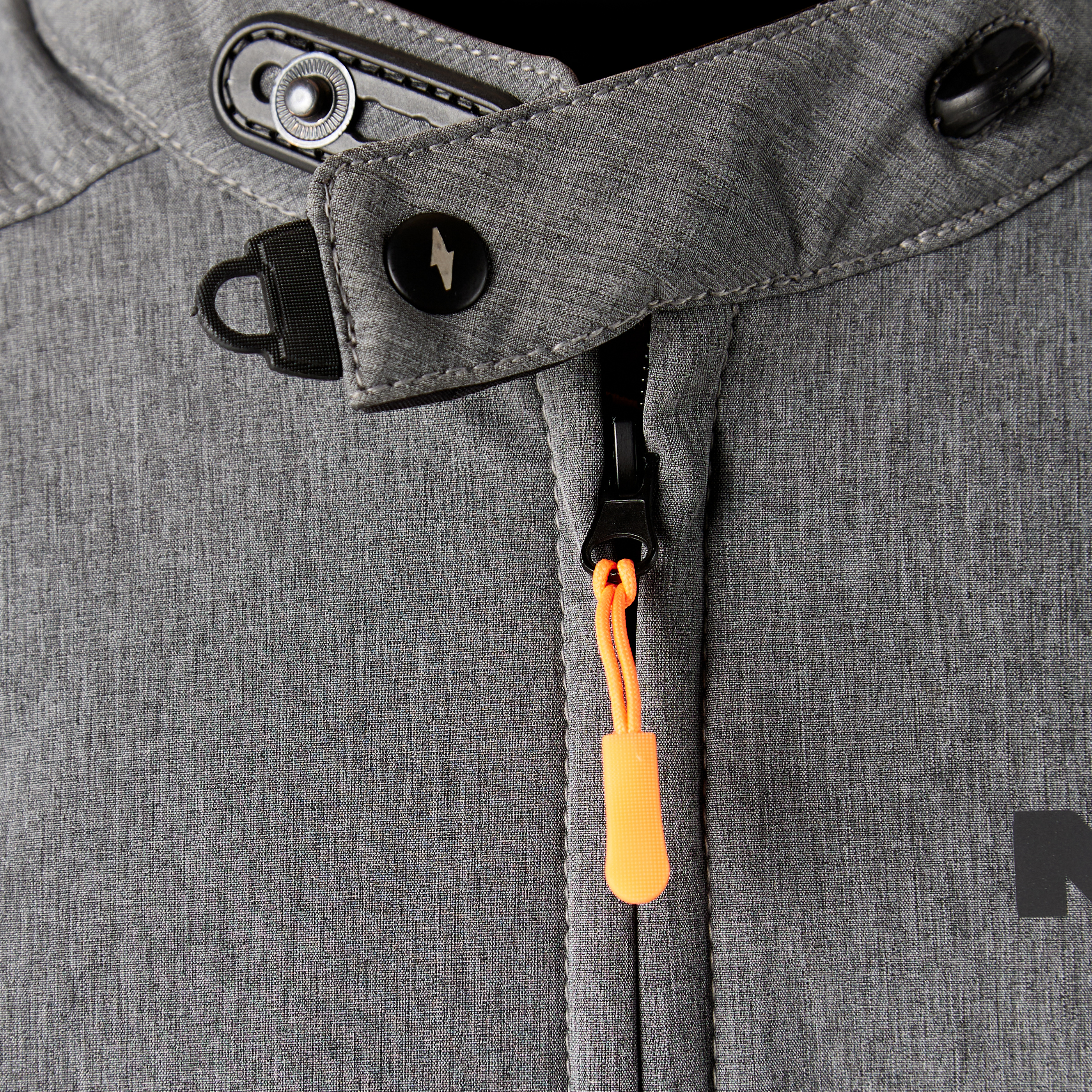 CAMPERA_WINTER_MAC_GRIS_20243.jpg