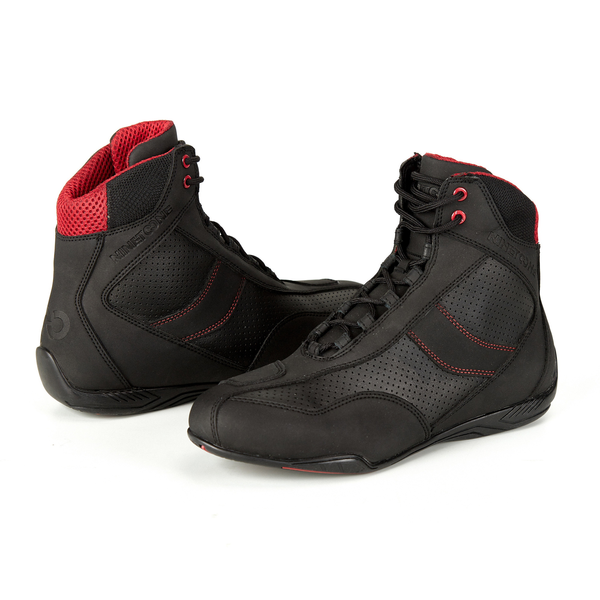 SNEAKERS_TOKIO_ROJAS_20221.jpg