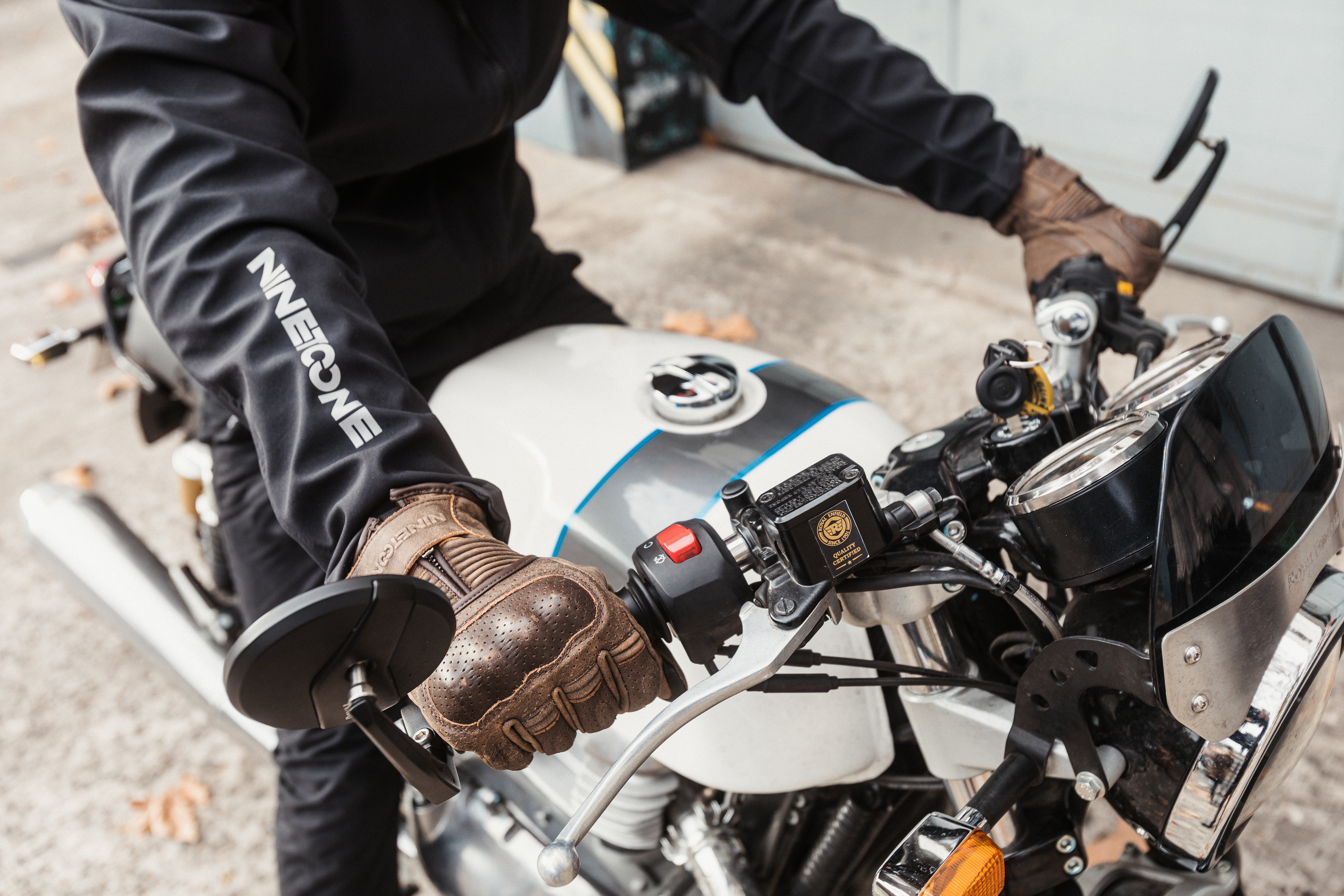 NTO_Guantes_21.jpg
