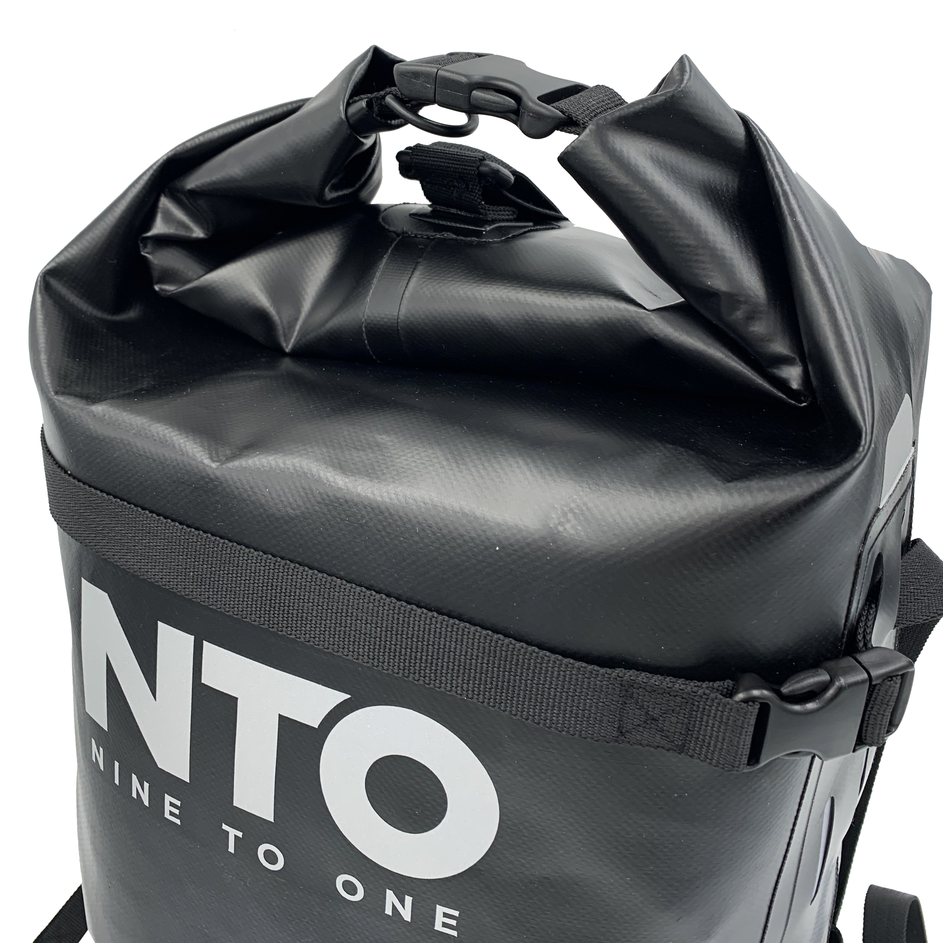 Bolso_Dry_Bag_CHAAK_NTO1.jpg