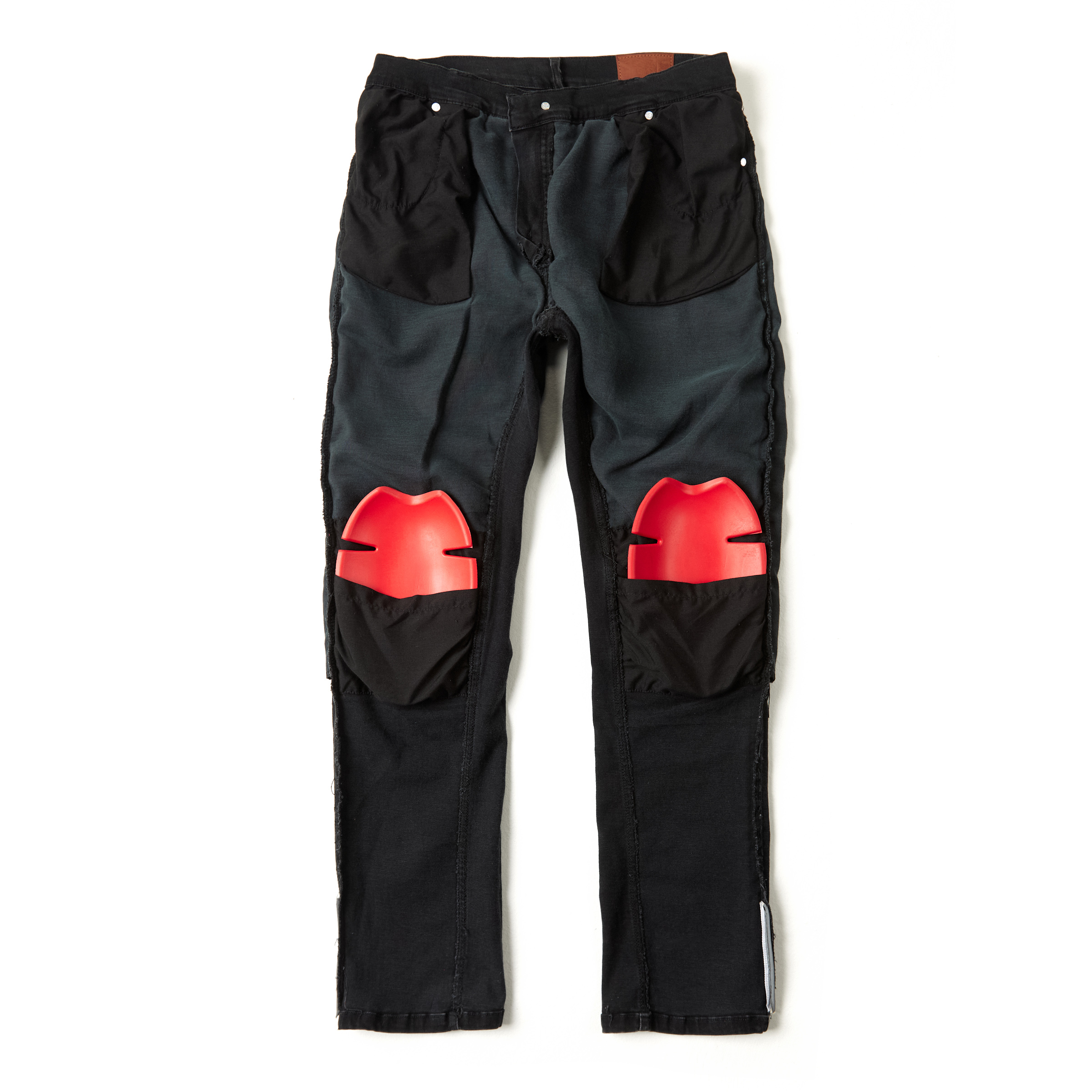 JEAN_390CC_DENIM_EVO_BLACK_HOMBRE_04.jpg
