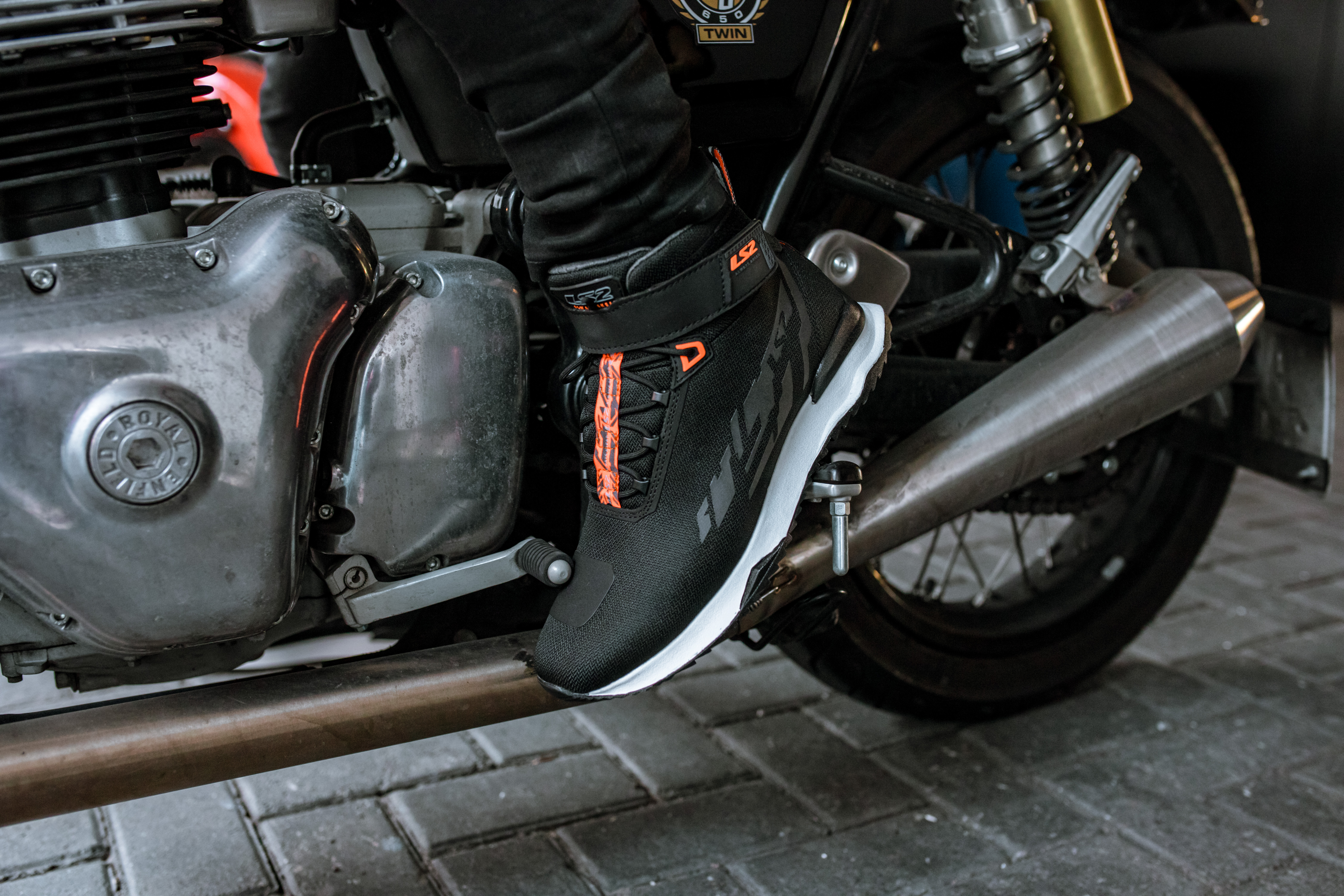SERVICOM.LS2.0424.28.jpg