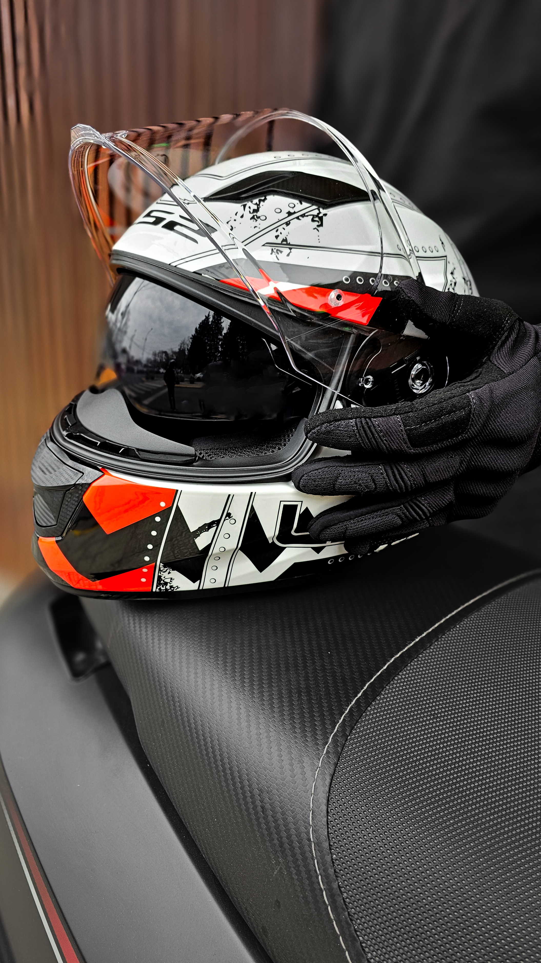 320 max-16.jpg