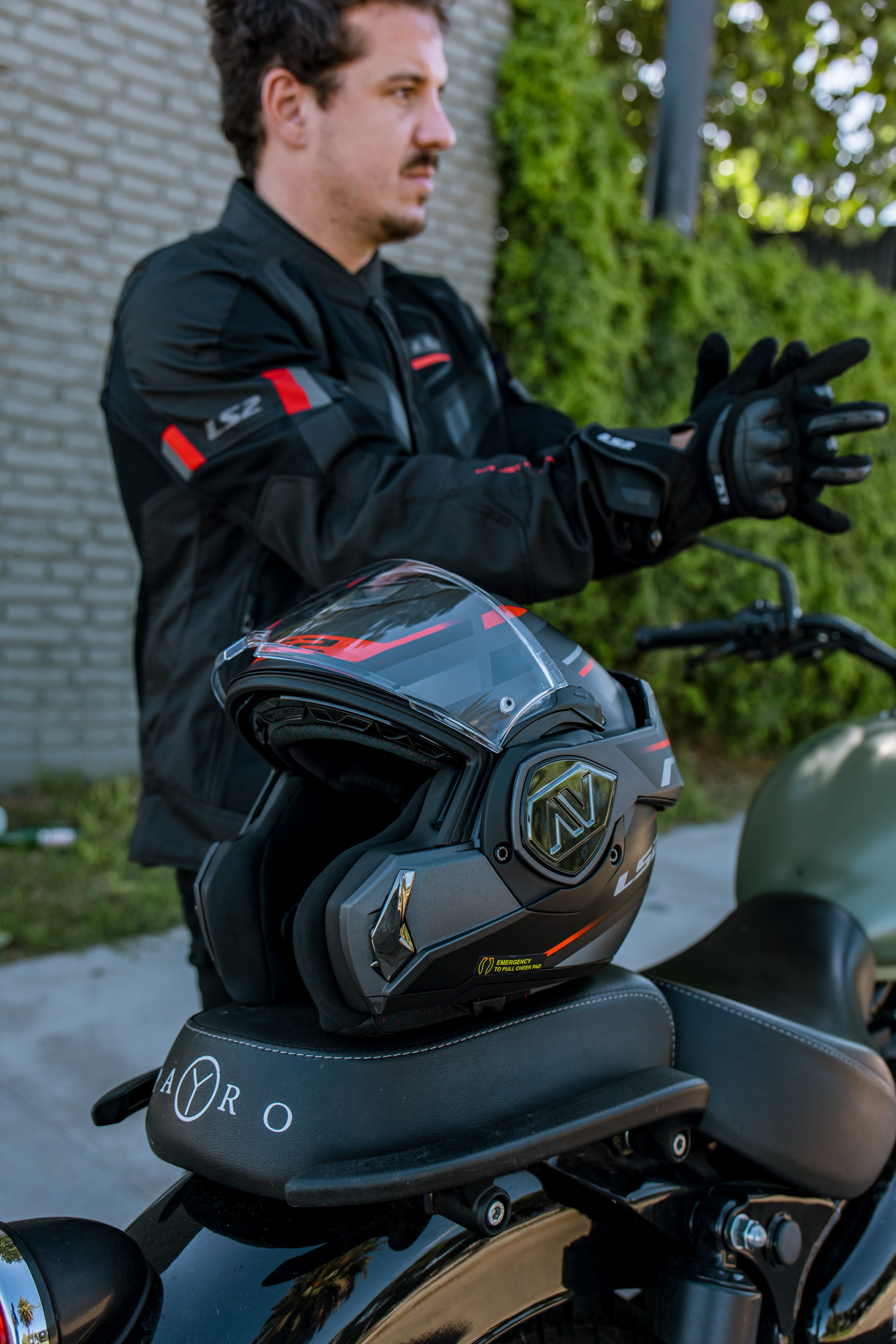 SERVICOM.LS2.0325.165.jpg