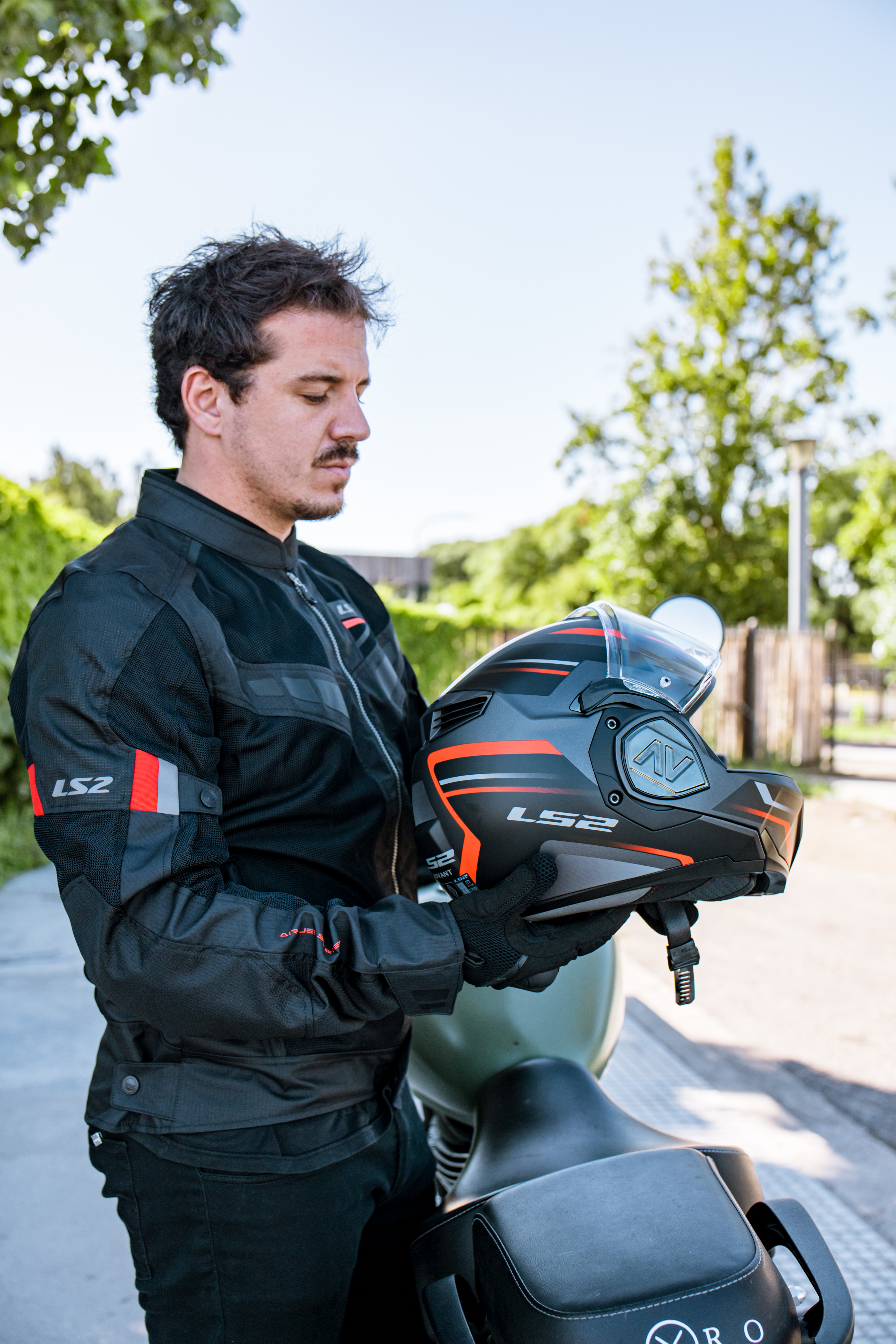 SERVICOM.LS2.0325.183.jpg