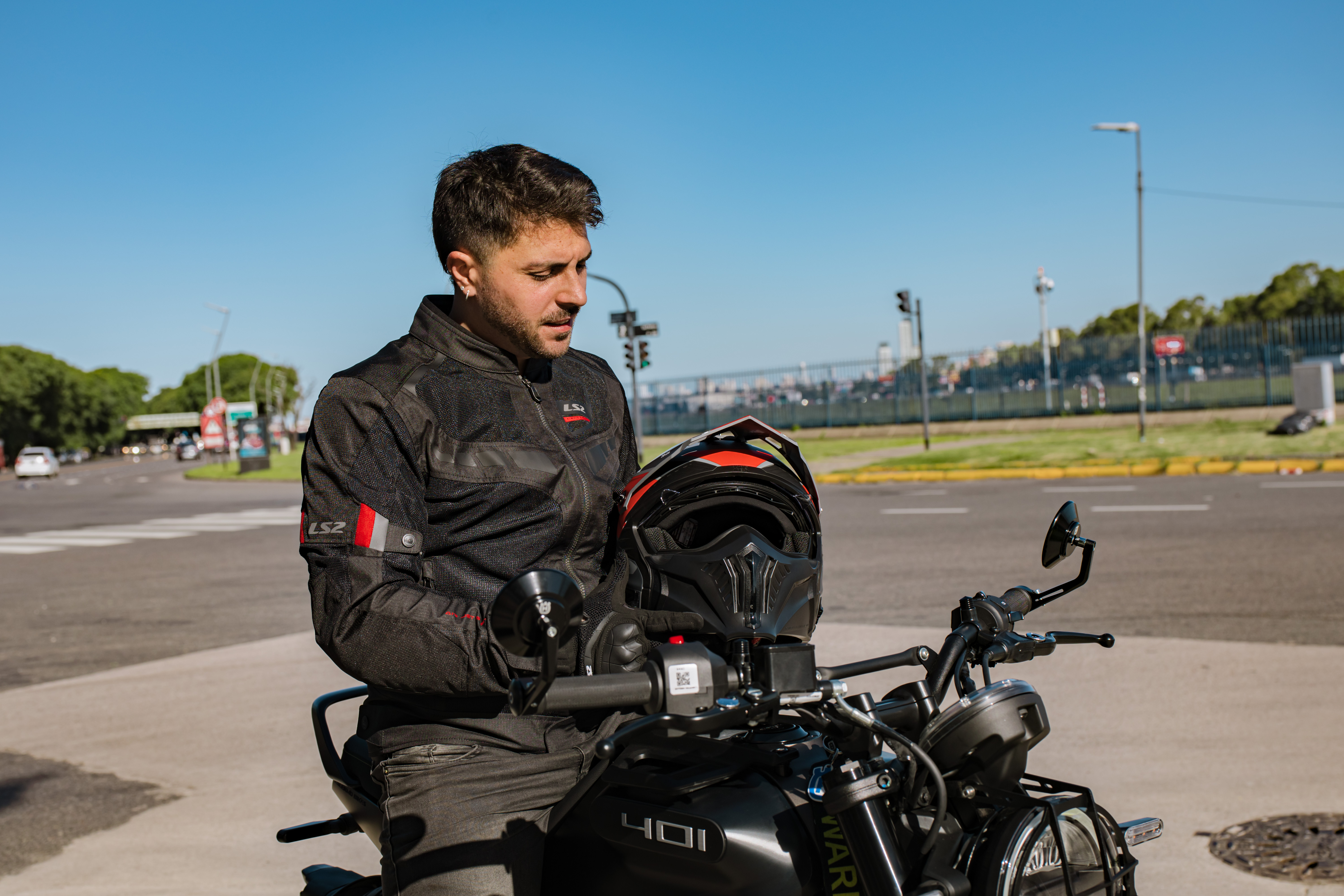 SERVICOM.LS2.0325.449.jpg