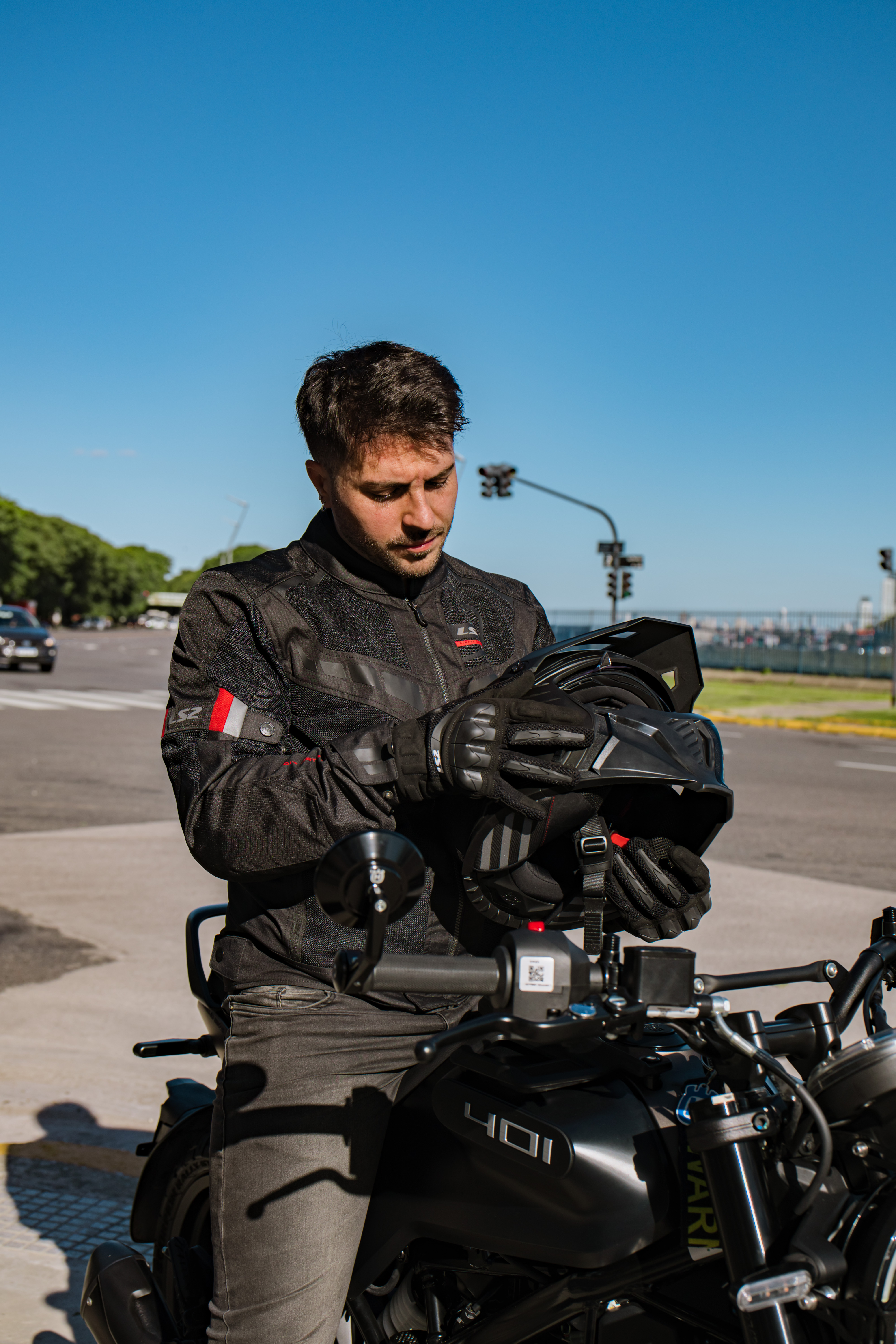 SERVICOM.LS2.0325.420.jpg