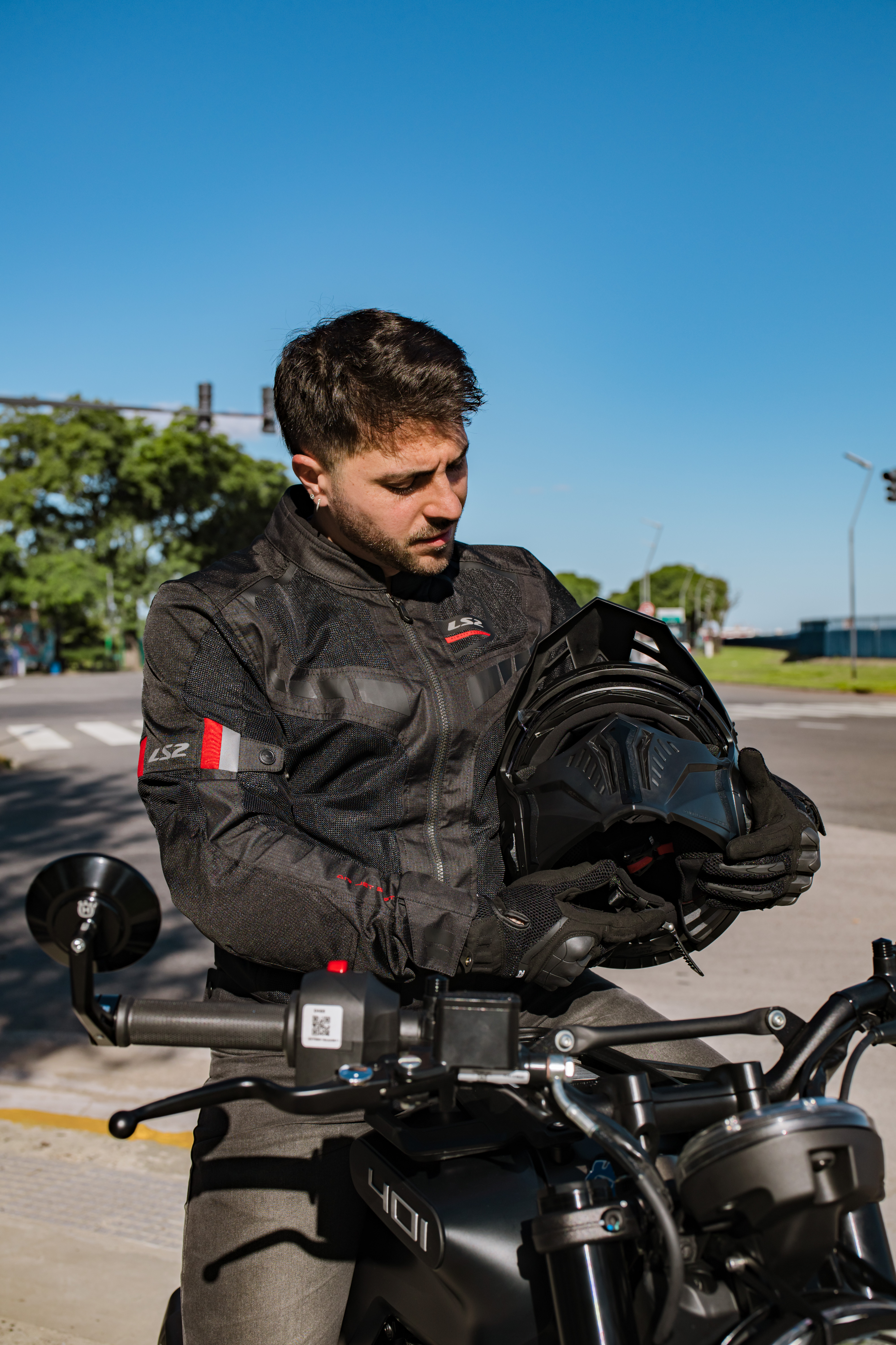 SERVICOM.LS2.0325.429.jpg