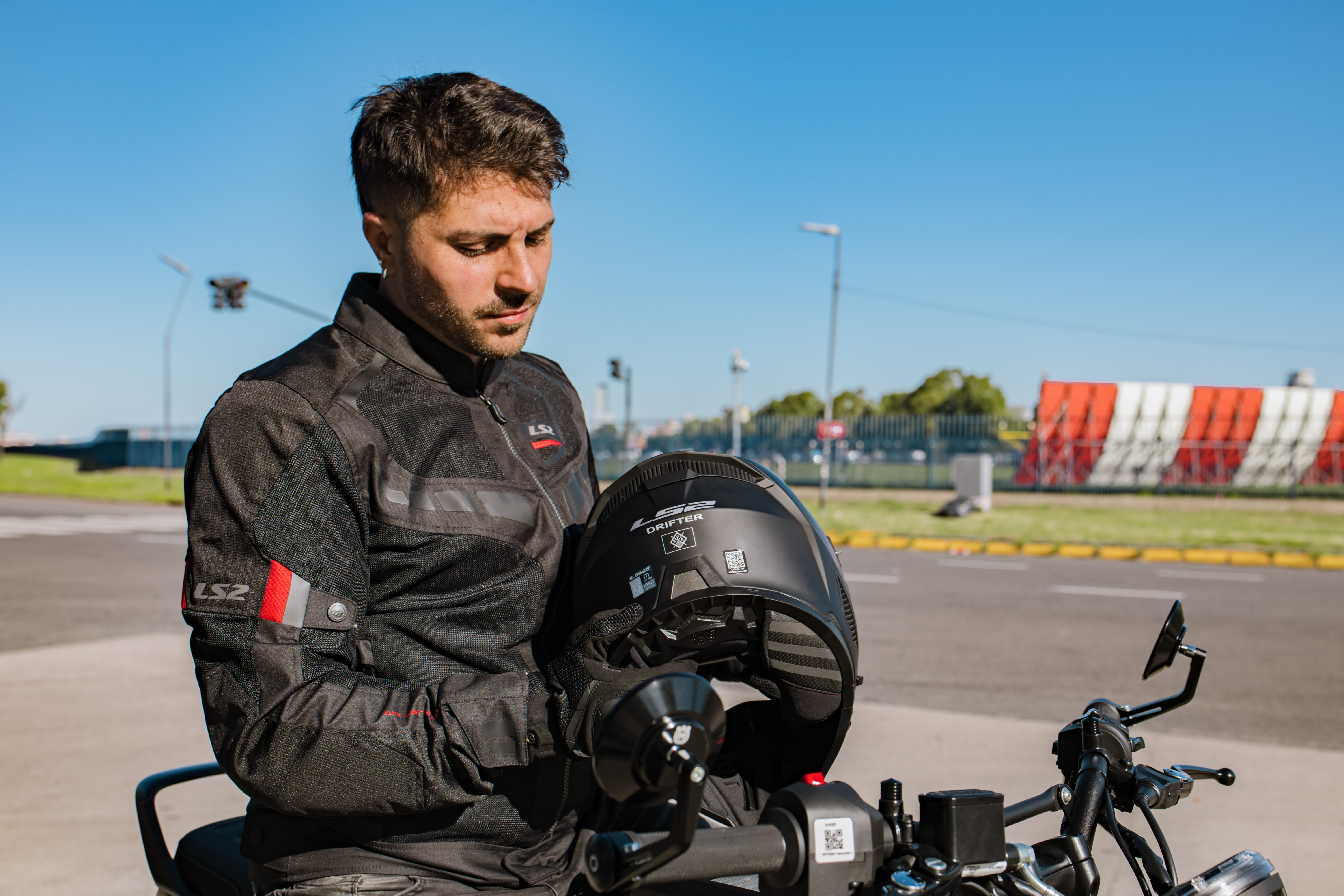 SERVICOM.LS2.0325.443.jpg