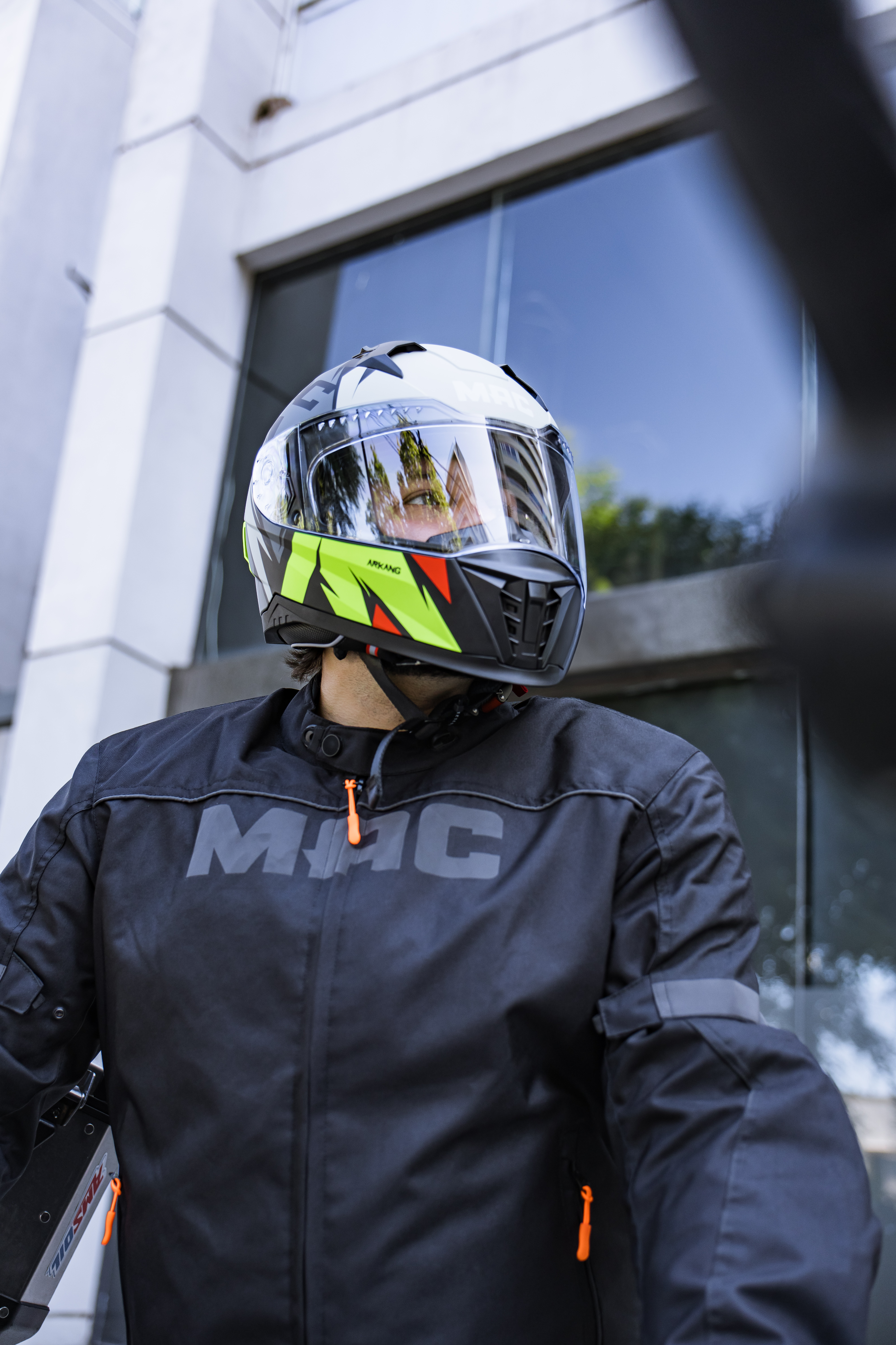 SERVICOM.MAC.0325.17.jpg