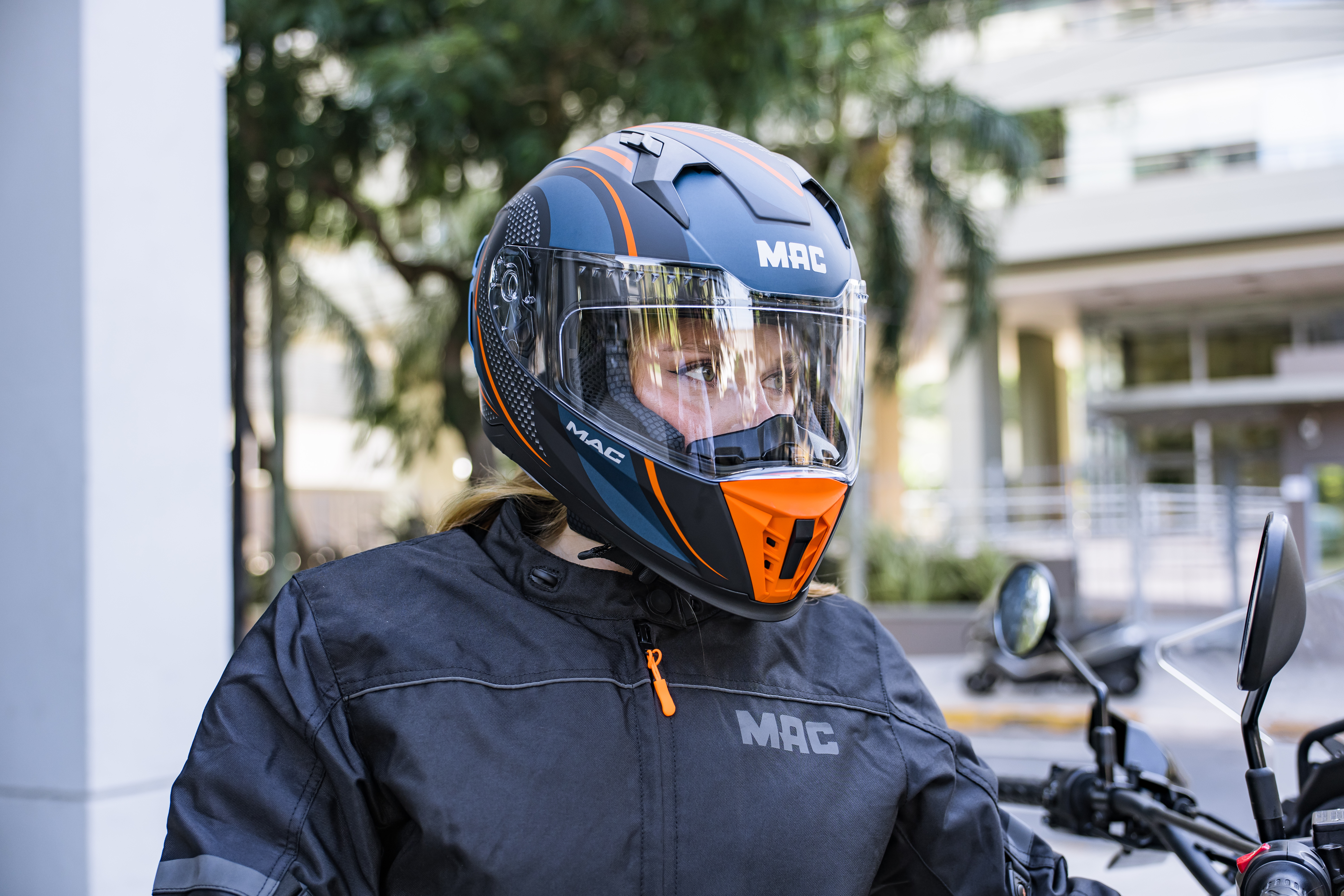SERVICOM.MAC.0325.82.jpg