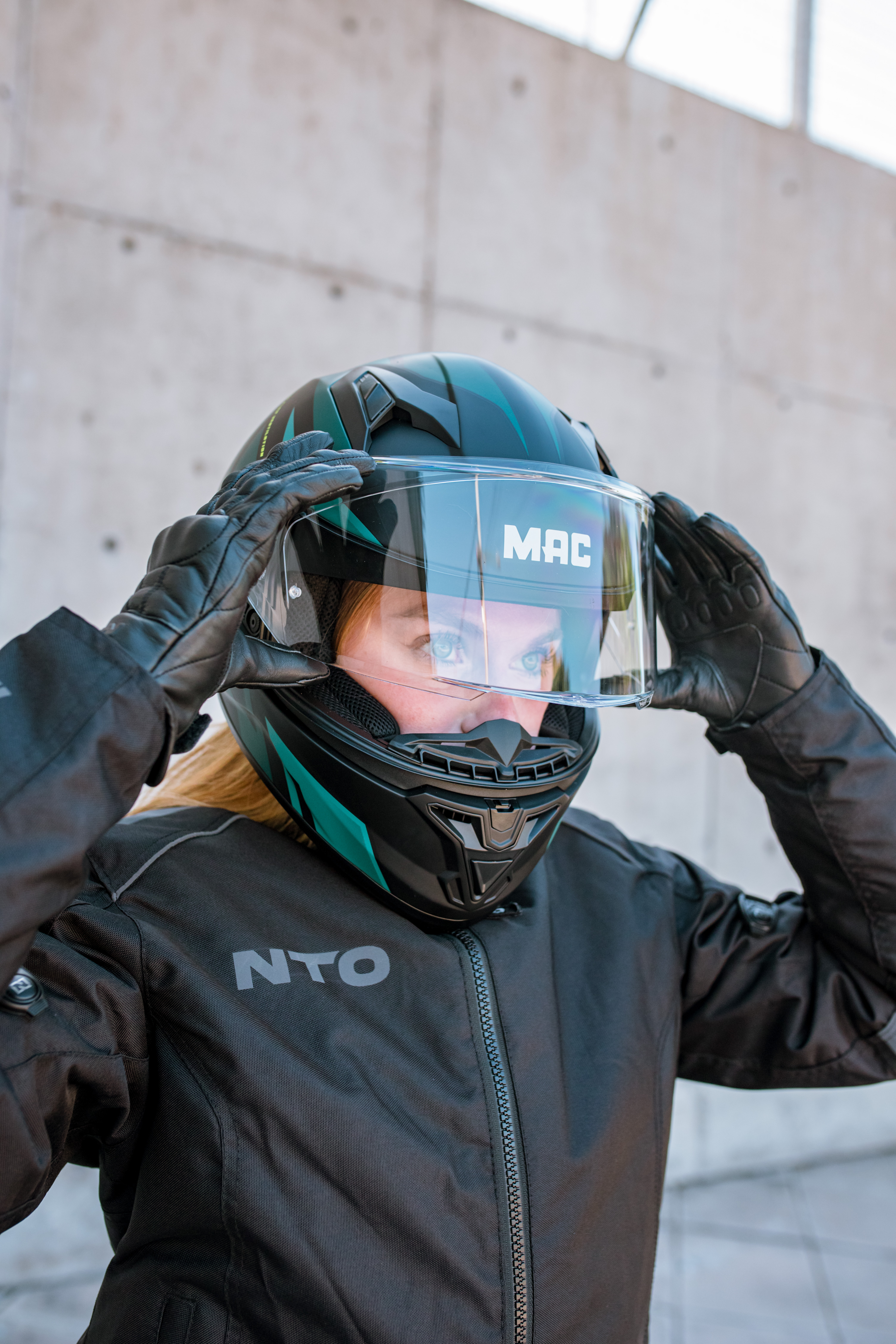 SERVICOM.MAC.0424.28.jpg