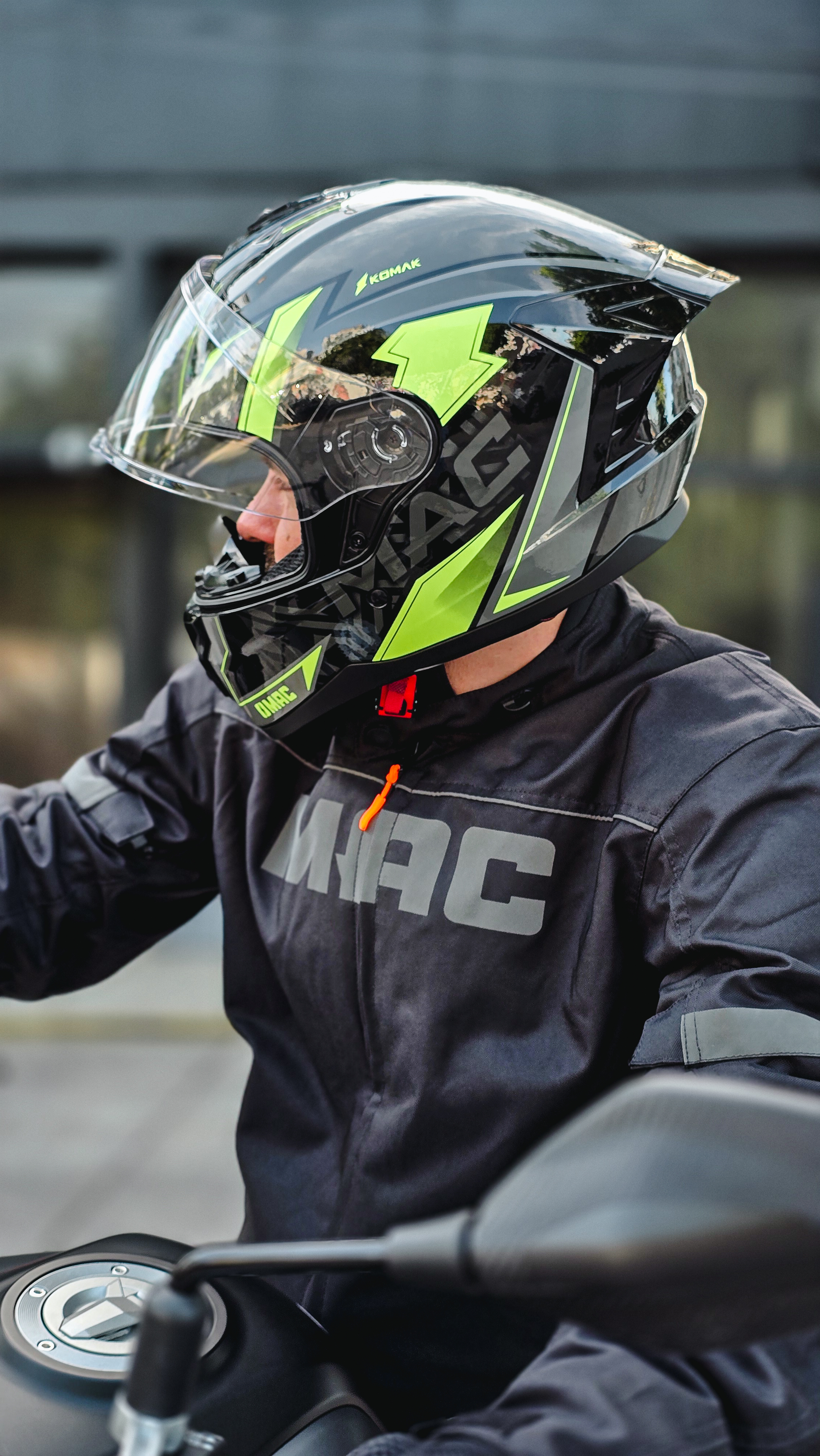 VOLT YELLOW-14.jpg